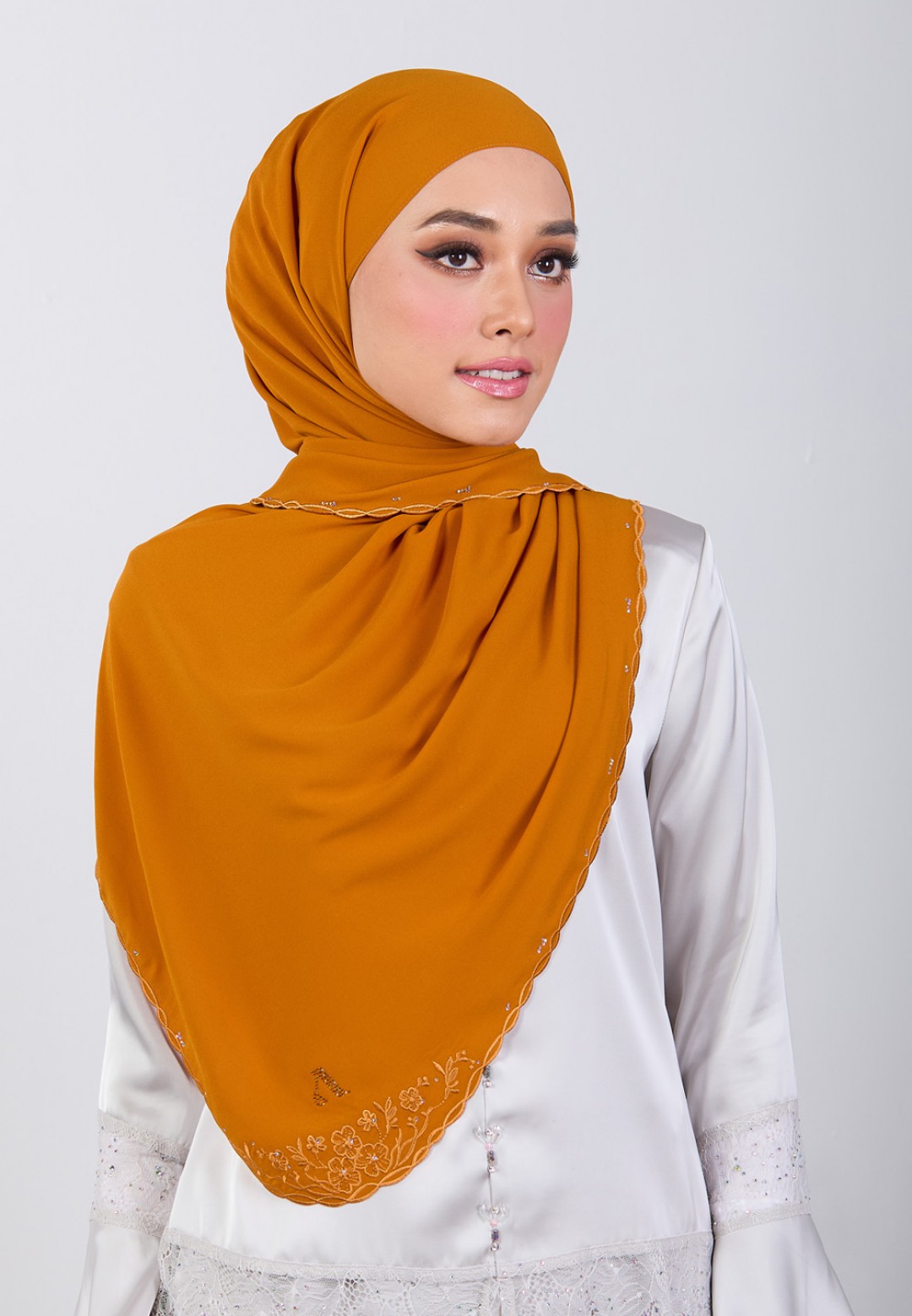 SHAWL BLOOMARIA PLAIN EMBROIDERY DIAMOND