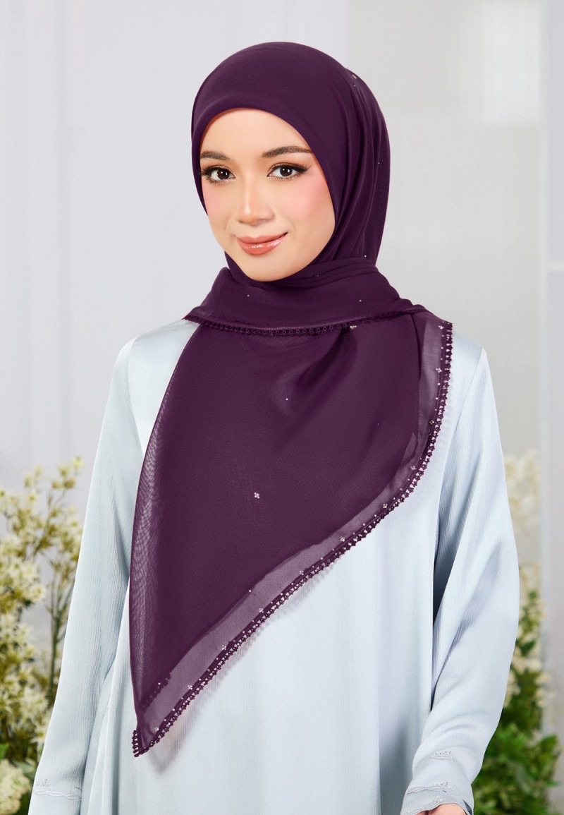 SQ ELVA BLUME VOILE LACE DIAMOND