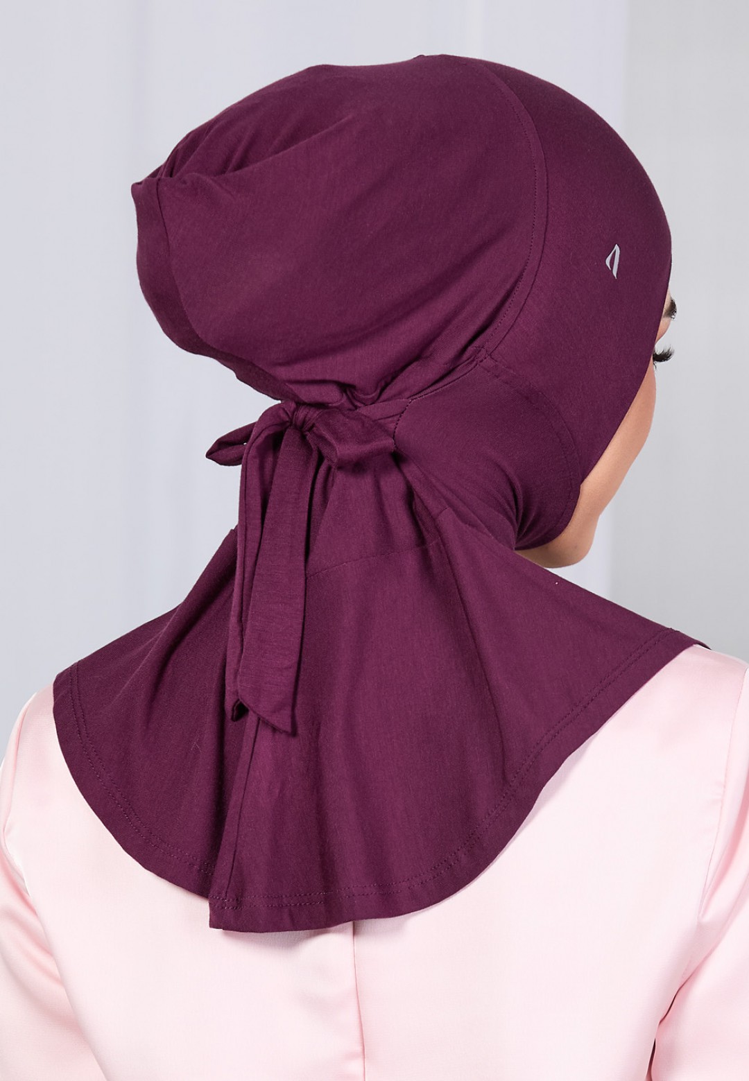 FITTED NECK TIE BACK INNER 79 (VOL III)