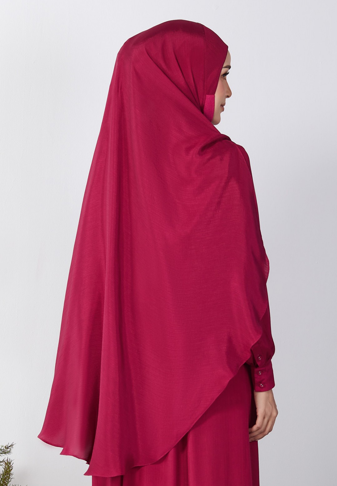 KHIMAR HASNAA