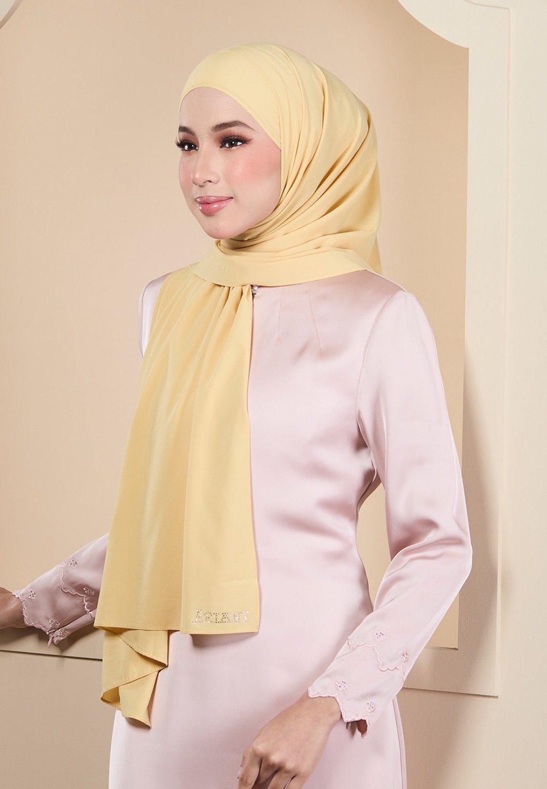 SHAWL YASMIN BASIC PLAIN