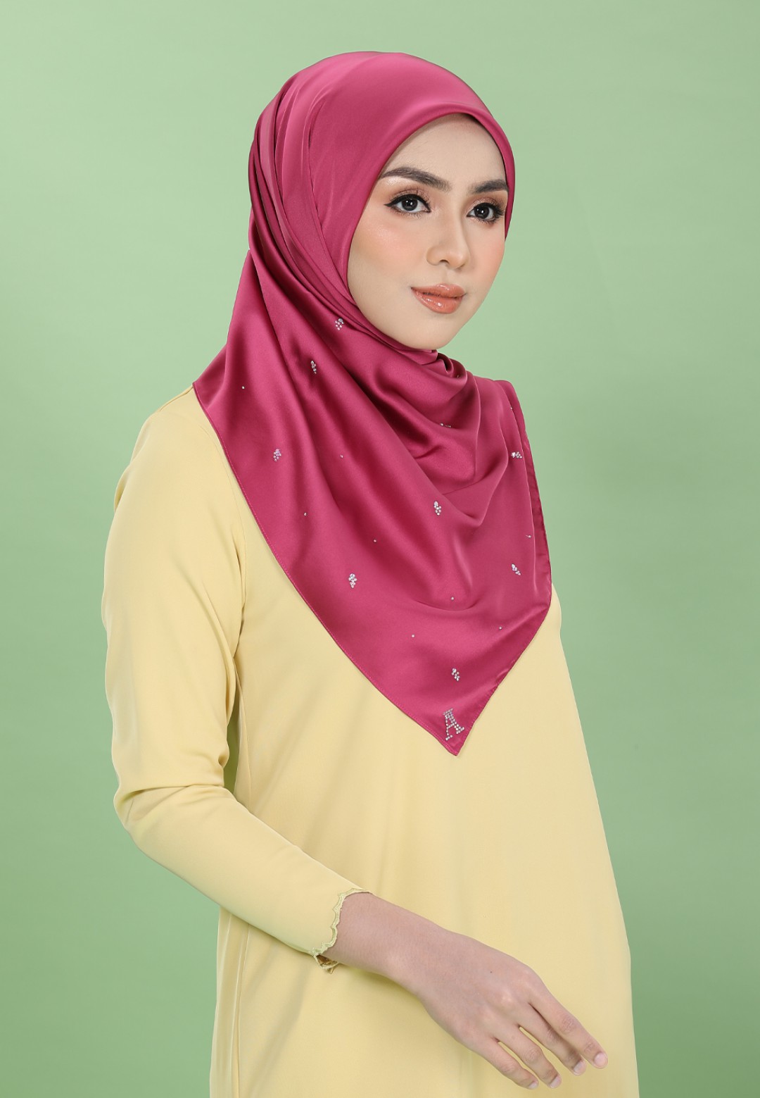 SQ RAZZLE PLAIN DIAMOND 219