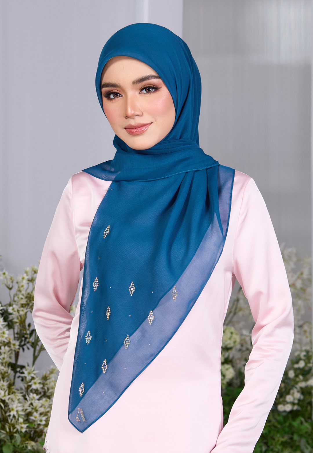 SQ DAZELLE VOILE PLAIN DIAMOND