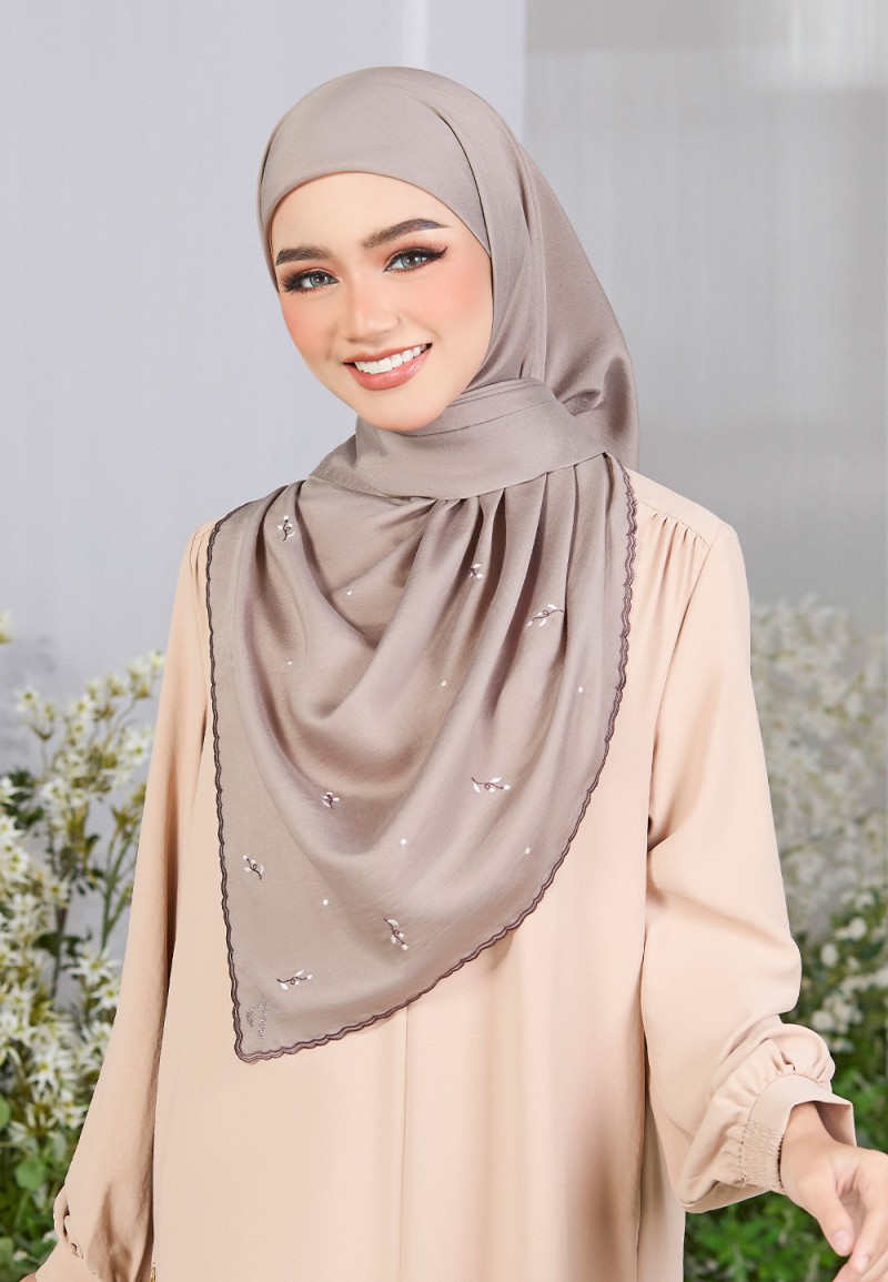 SQ ESME VOILE PLAIN EMBROIDERY