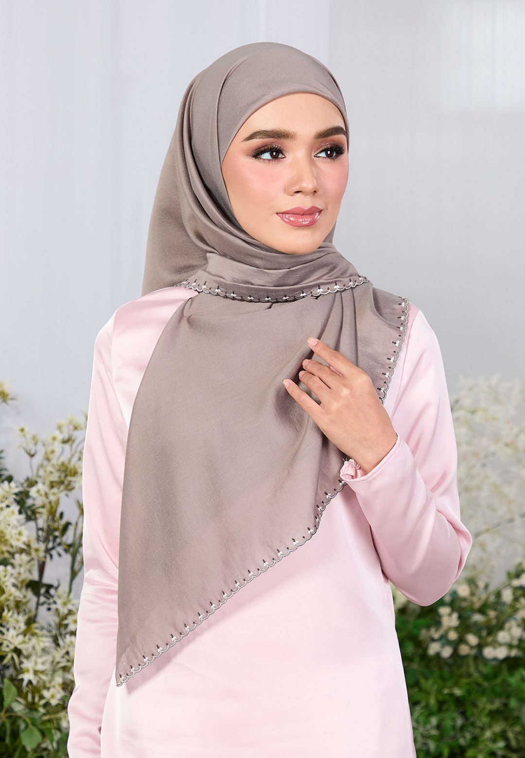 SQ POINTILLE PLAIN EMBROIDERY