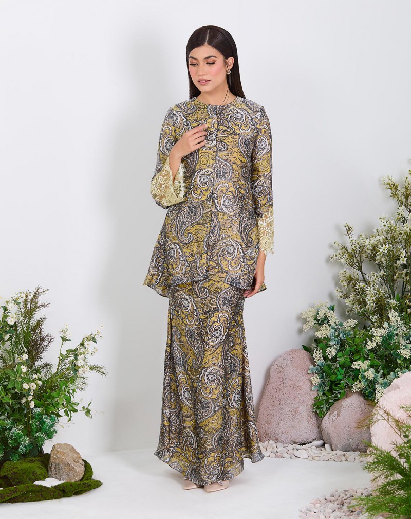 DIZHAR BAJU KURUNG