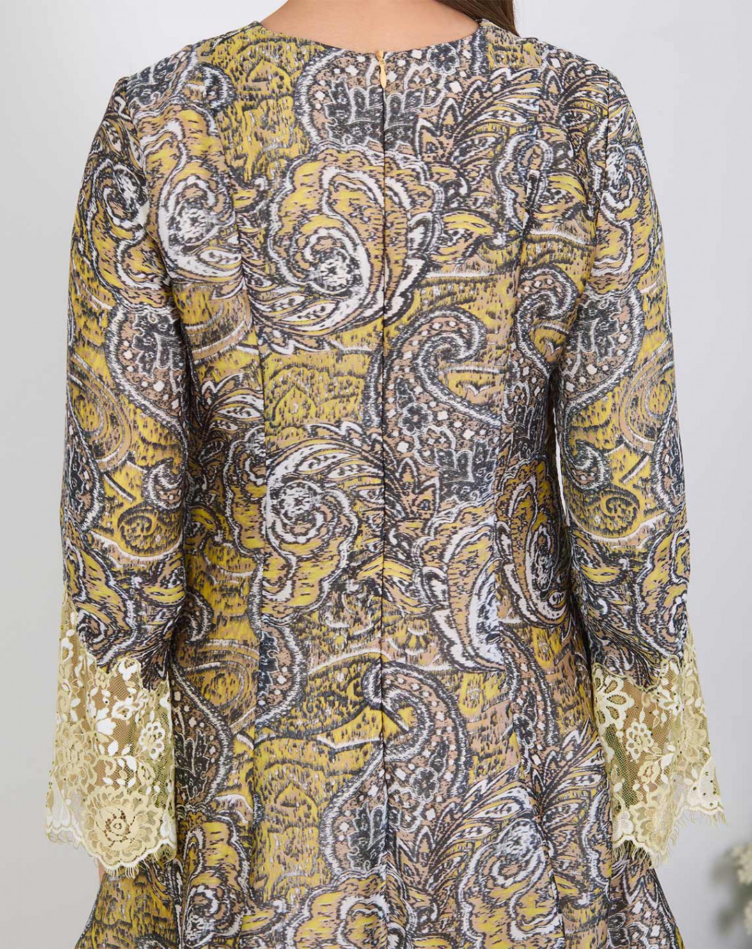 DIZHAR BAJU KURUNG