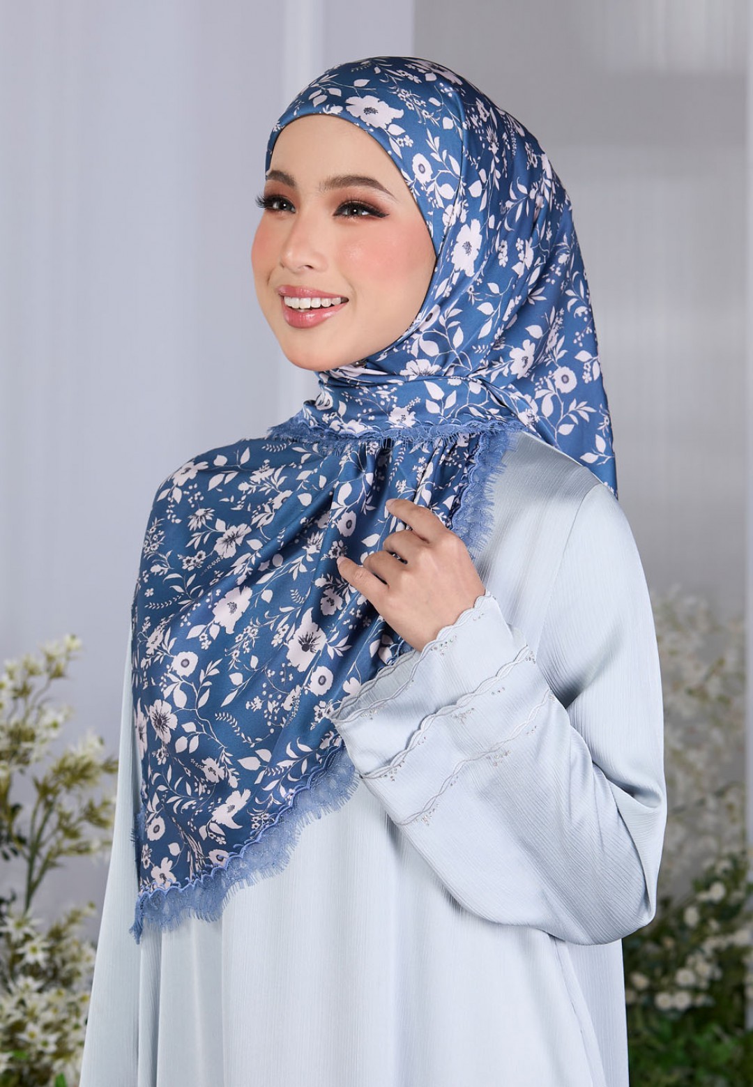 SQ BIANCA PTD WITH LACE