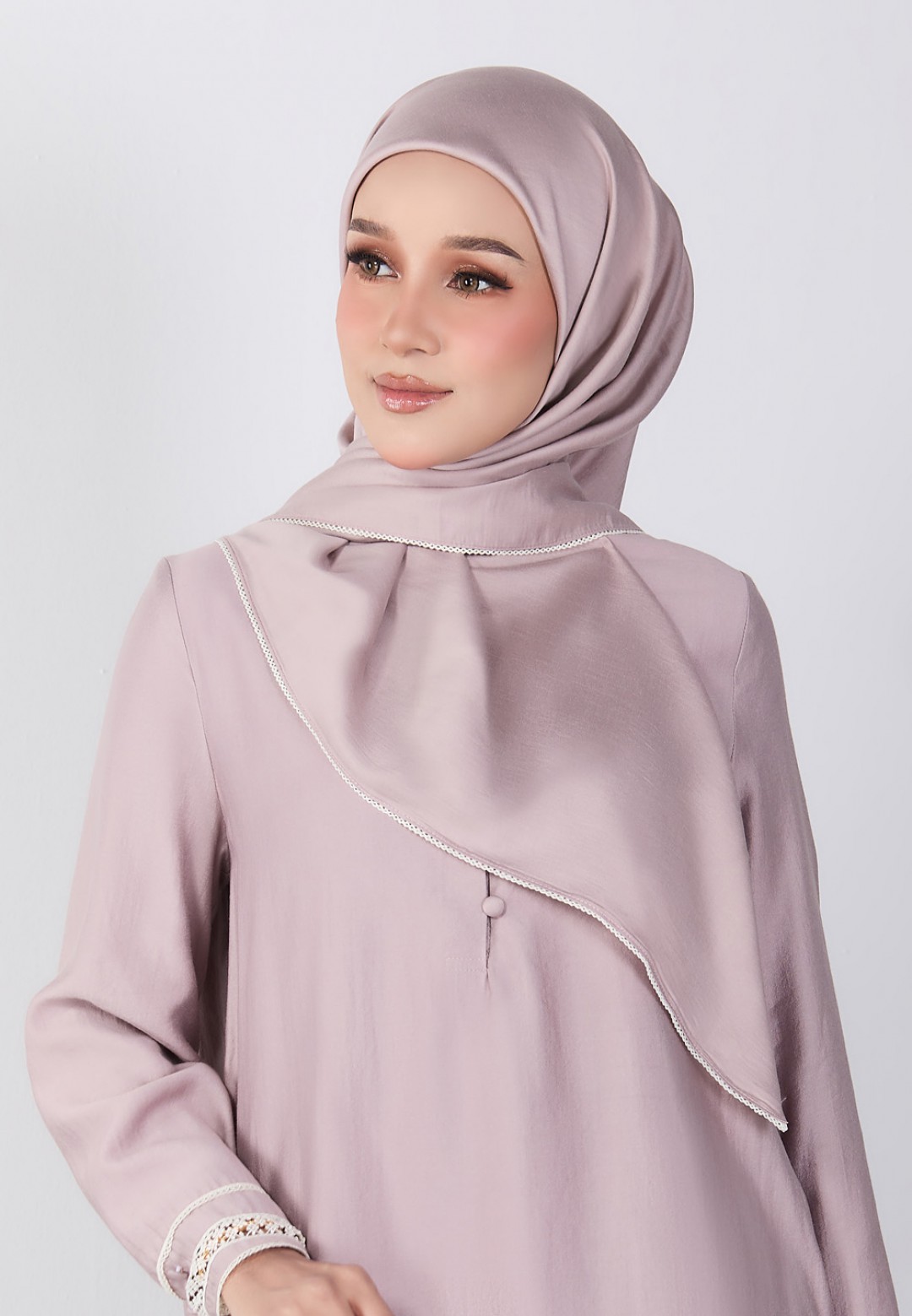SQ RASHA PLAIN LACE