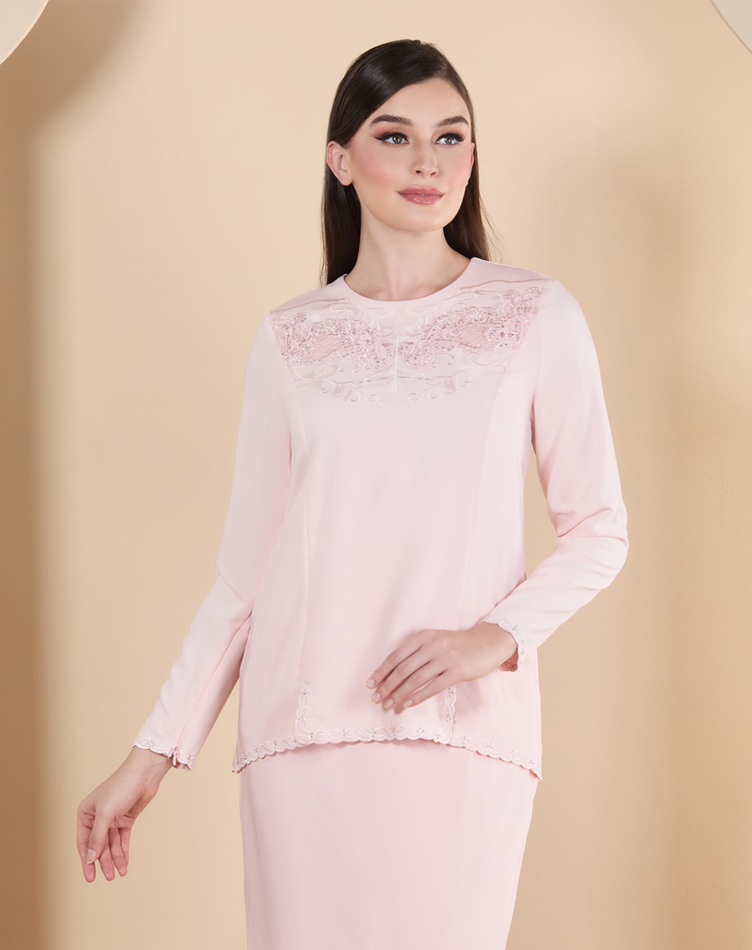 EISLEY BAJU KURUNG