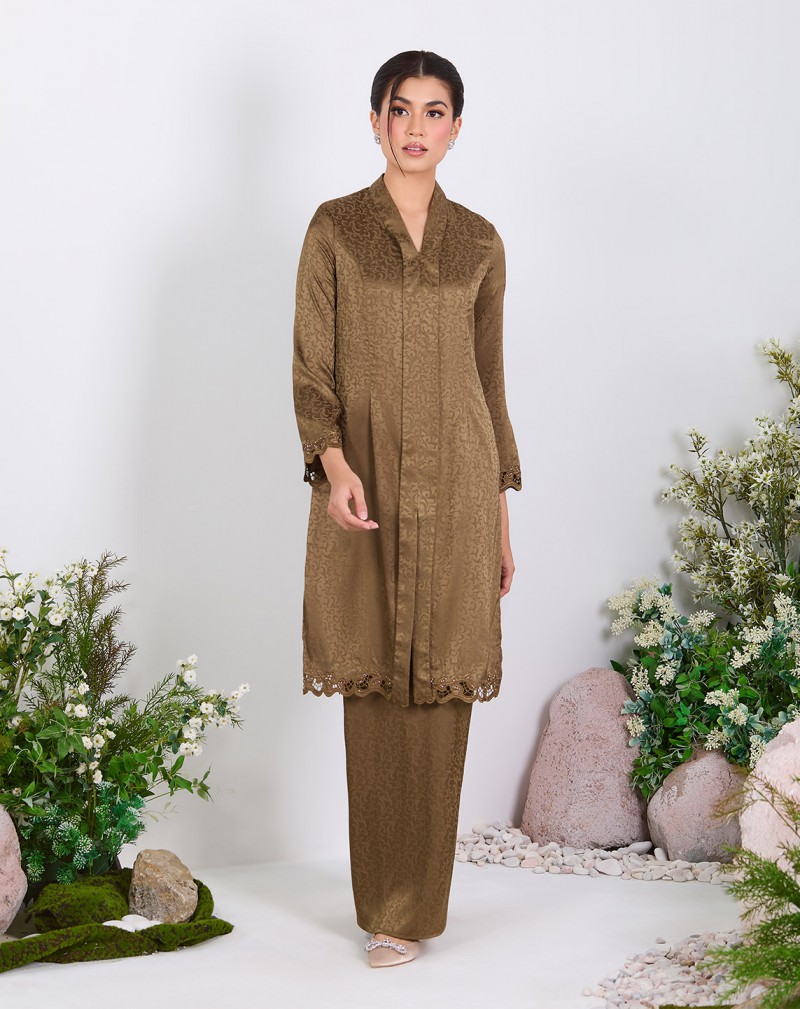 ELEESYA BAJU KURUNG