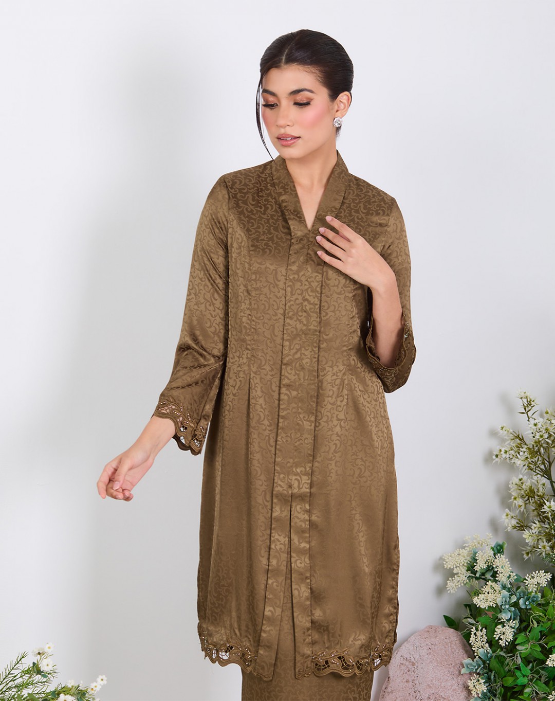ELEESYA BAJU KURUNG