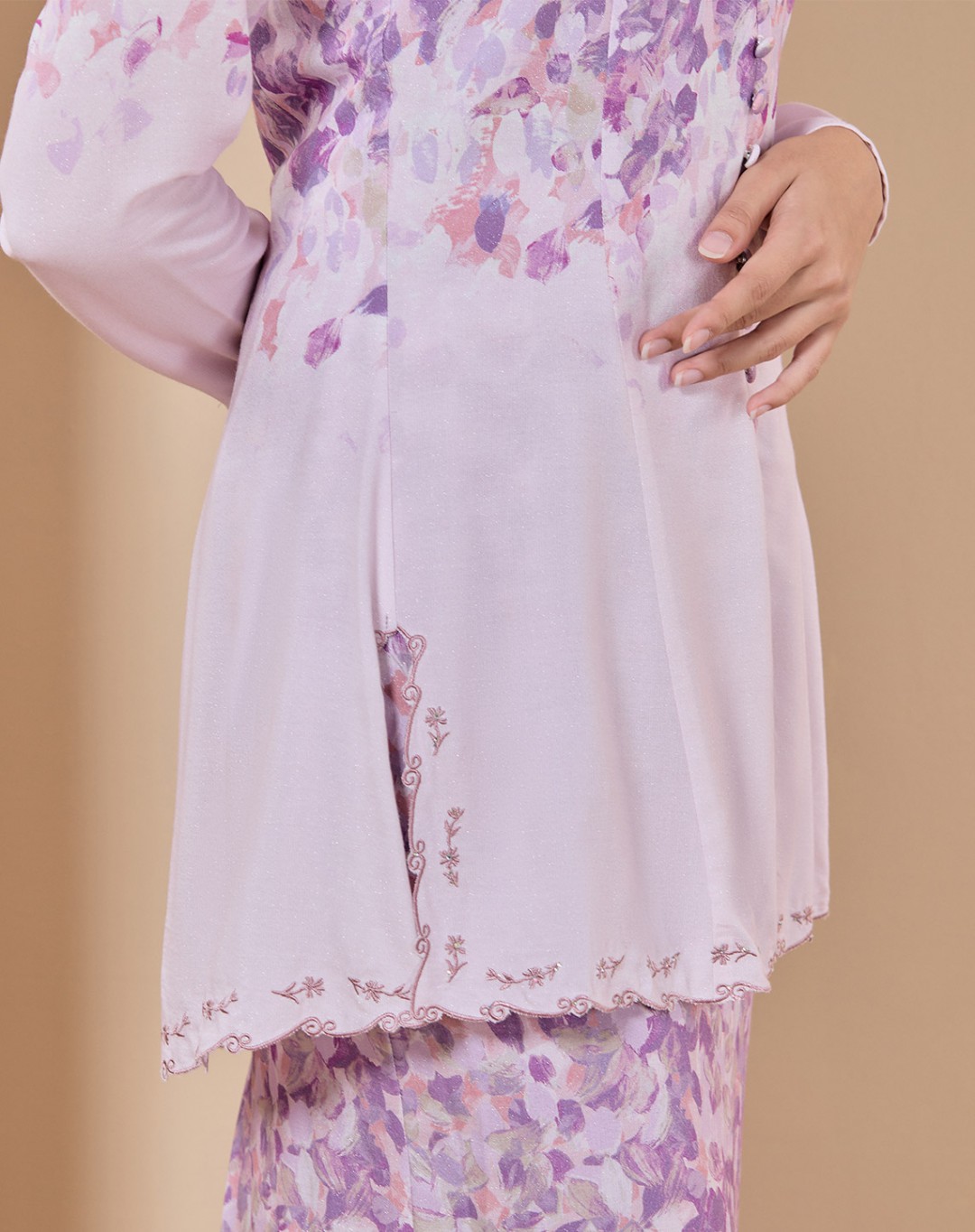 ELOWEN BAJU KURUNG