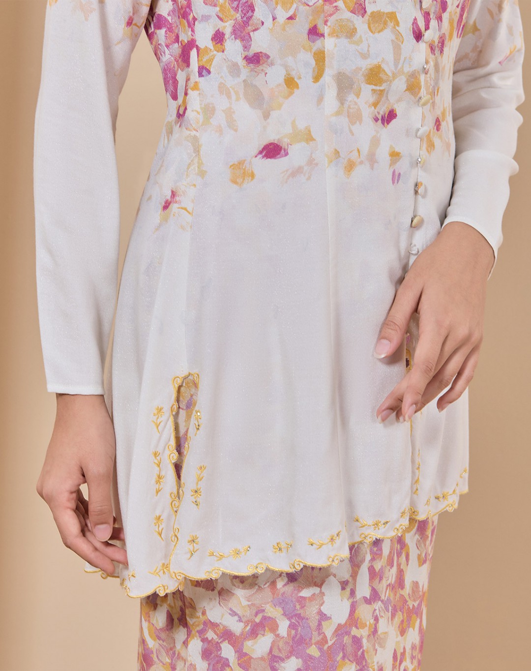 ELOWEN BAJU KURUNG