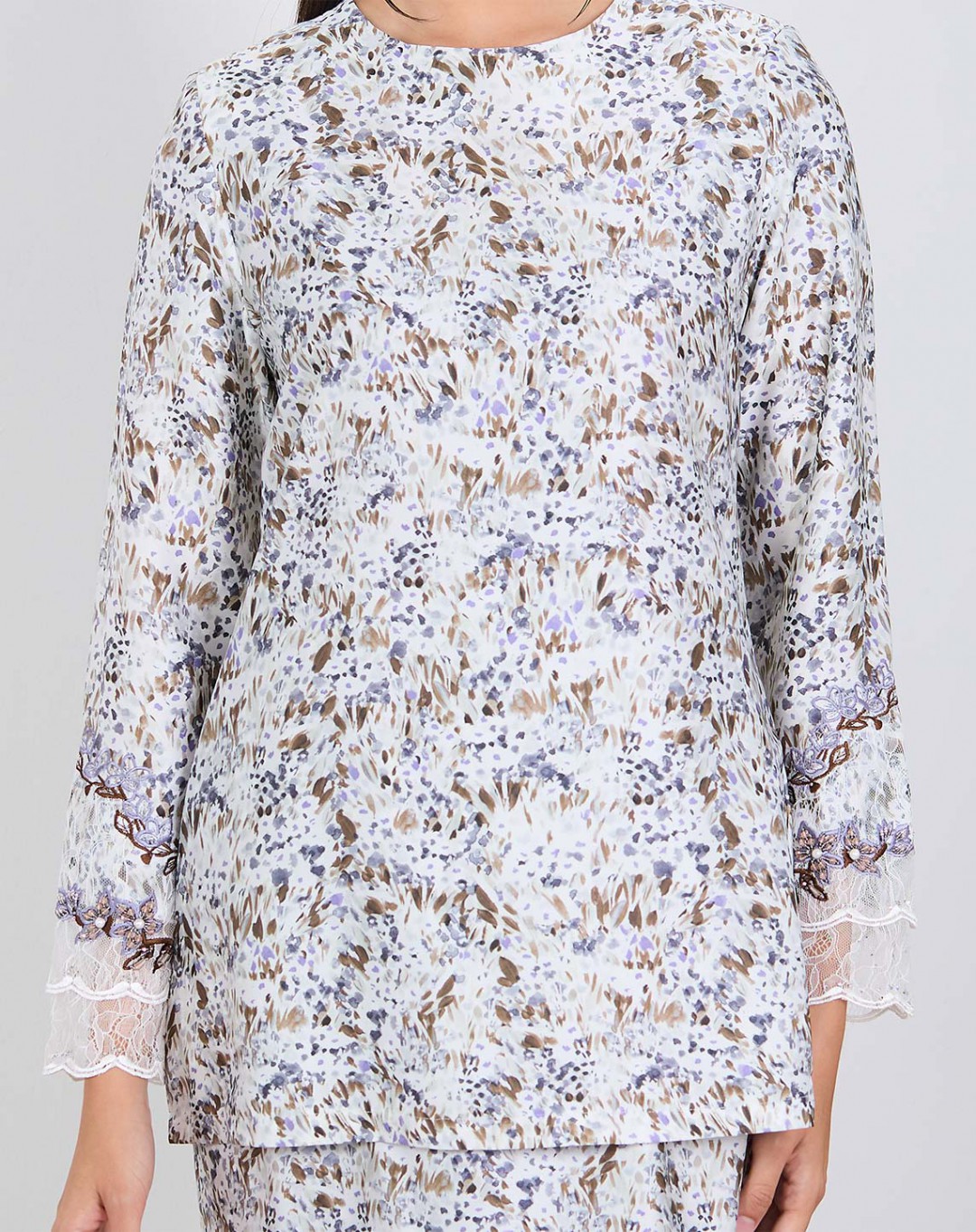 ELVI BAJU KURUNG