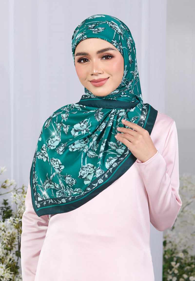 SQ NISREEN TWILL PTD DIAMOND