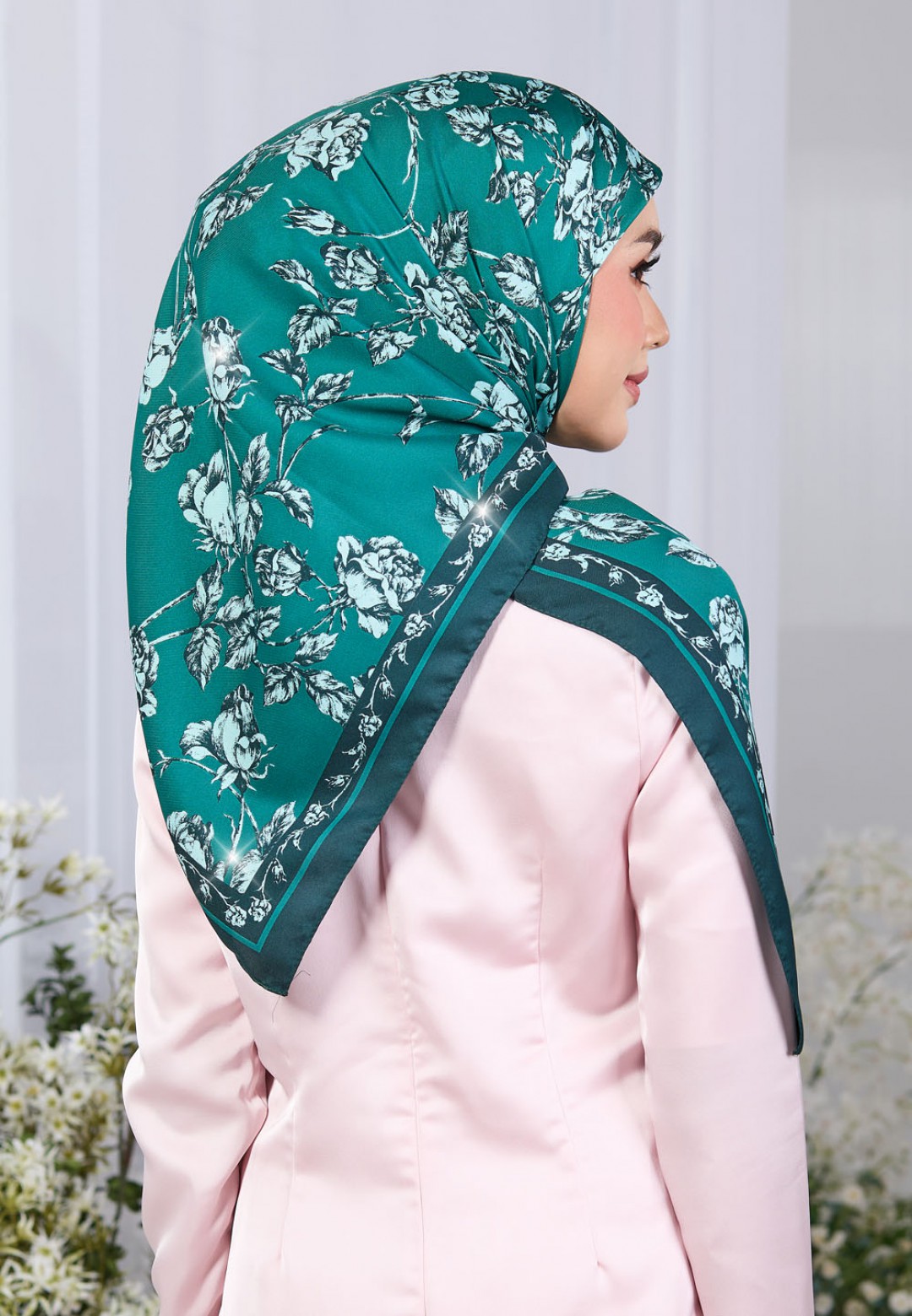 SQ NISREEN TWILL PTD DIAMOND