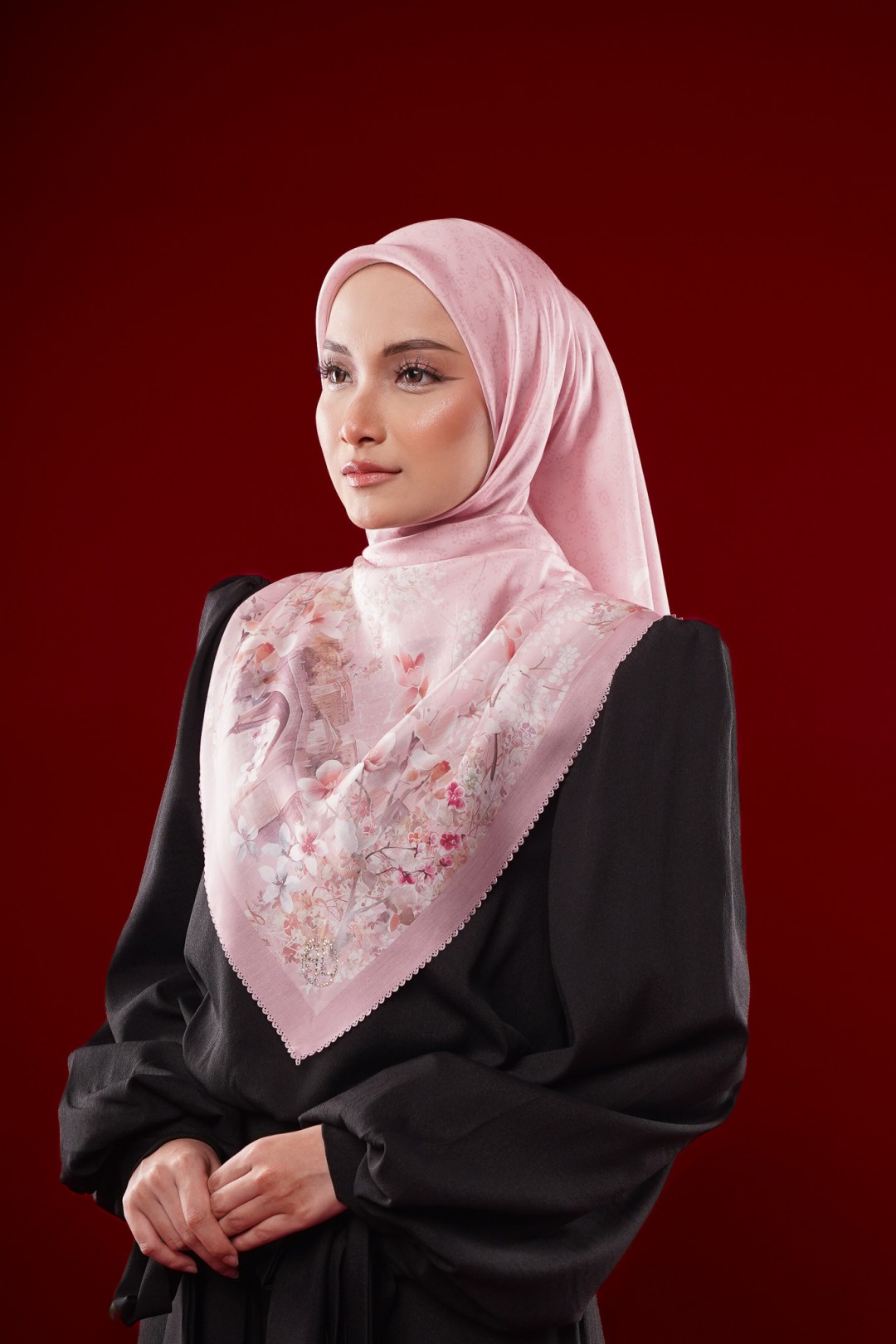 SQ EMIRA VOILE PTD LASERCUT 189