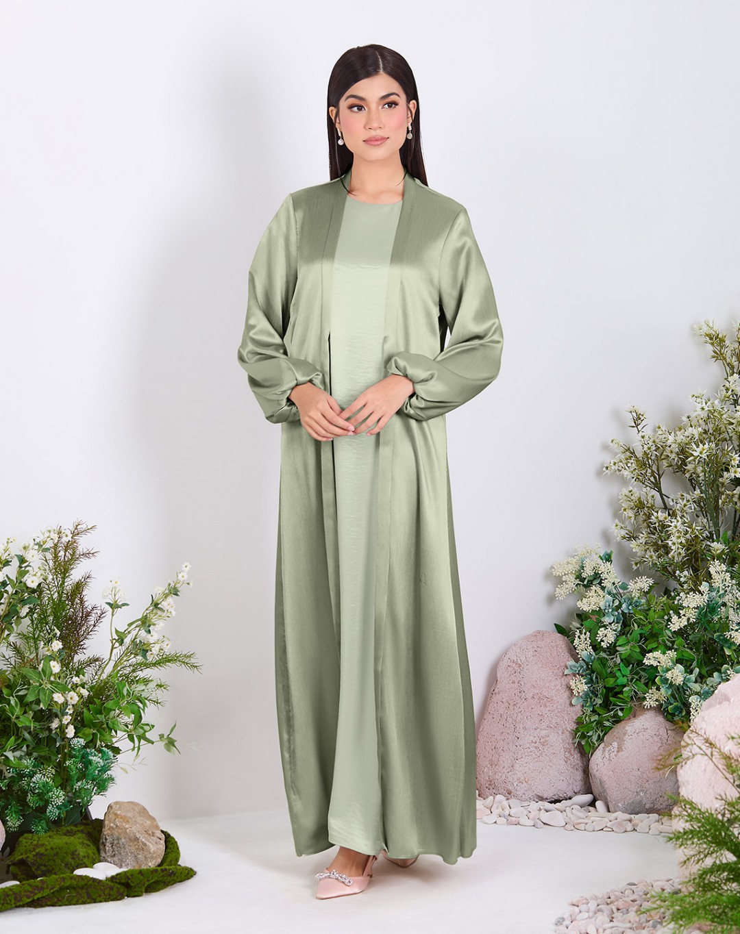 ENAYA JUBAH