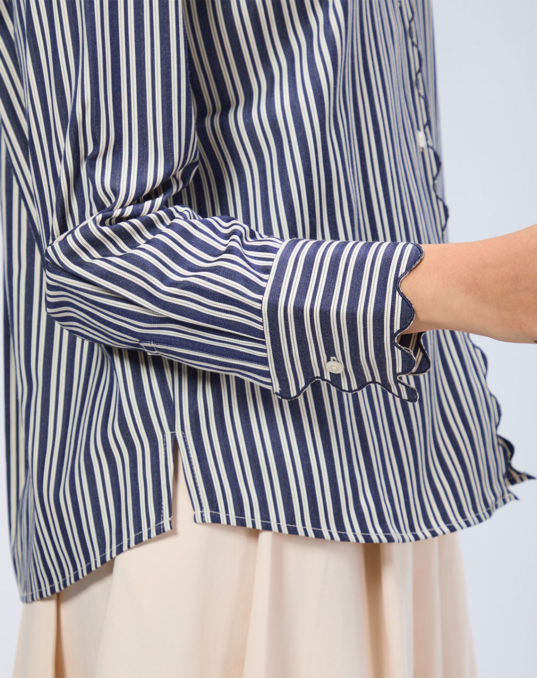 EULA BLOUSE