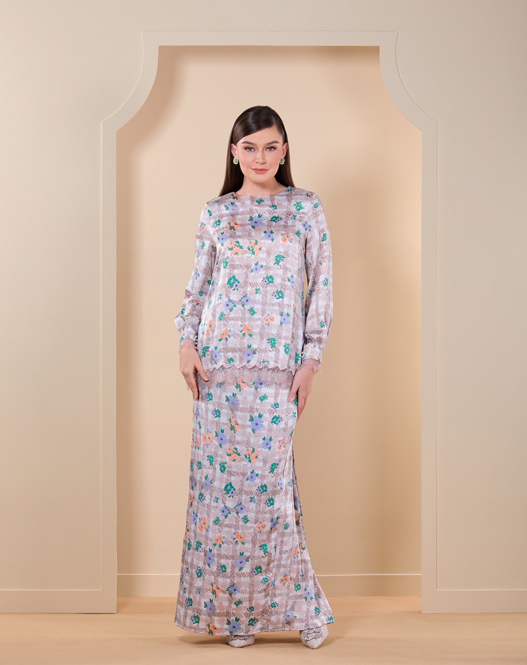 EVALIA BAJU KURUNG