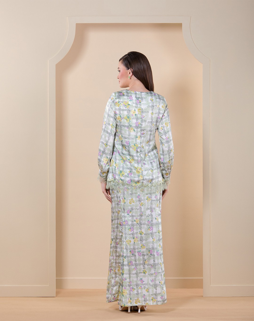 EVALIA BAJU KURUNG