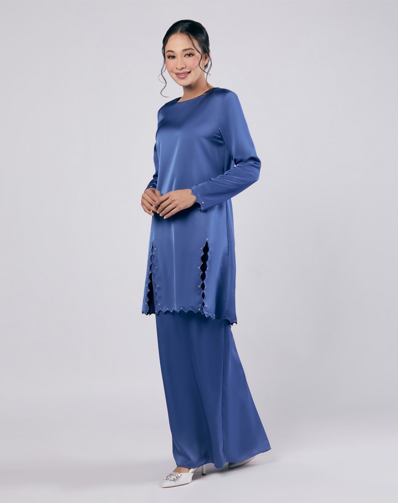 FIKRIYAH BAJU KURUNG