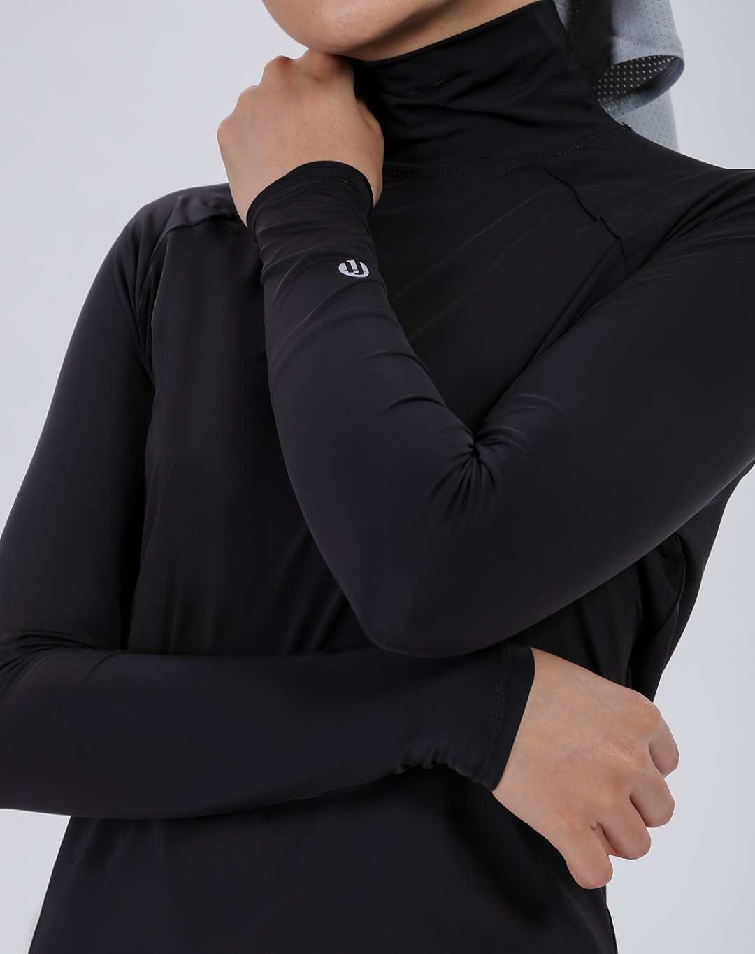 FLOW TURTLENECK SWIMMING TOP