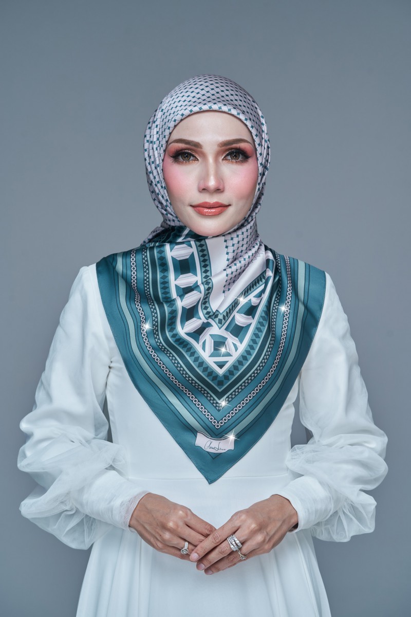 SQUARE RALISA PRINTED DIAMOND 279