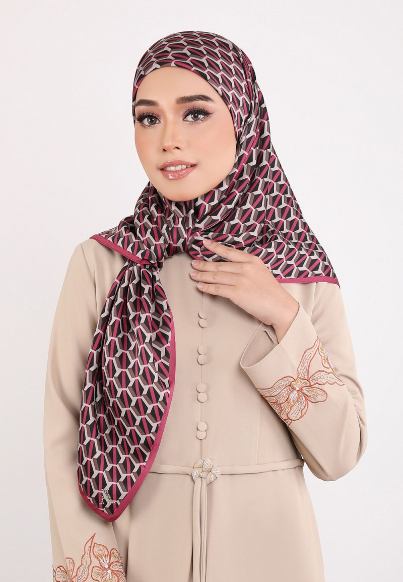 SQ CHIC LYLA 190