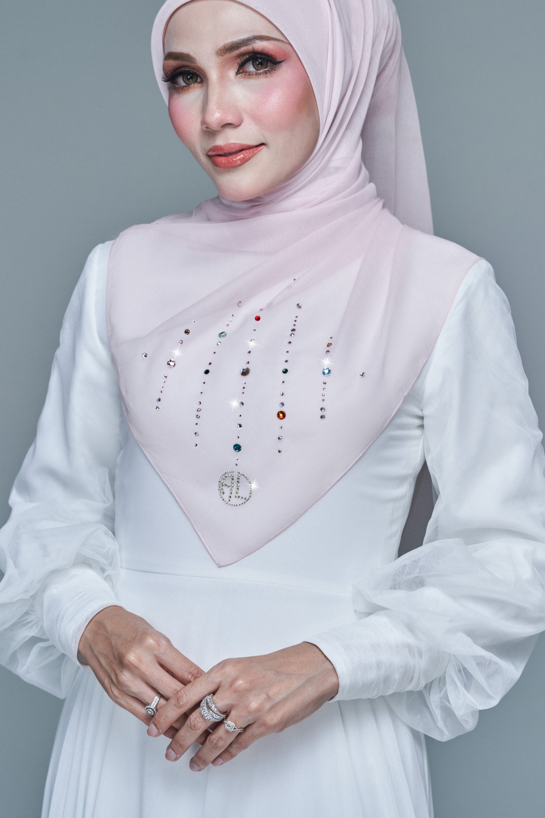 SQ RIKA VOILE PLAIN DIAMOND