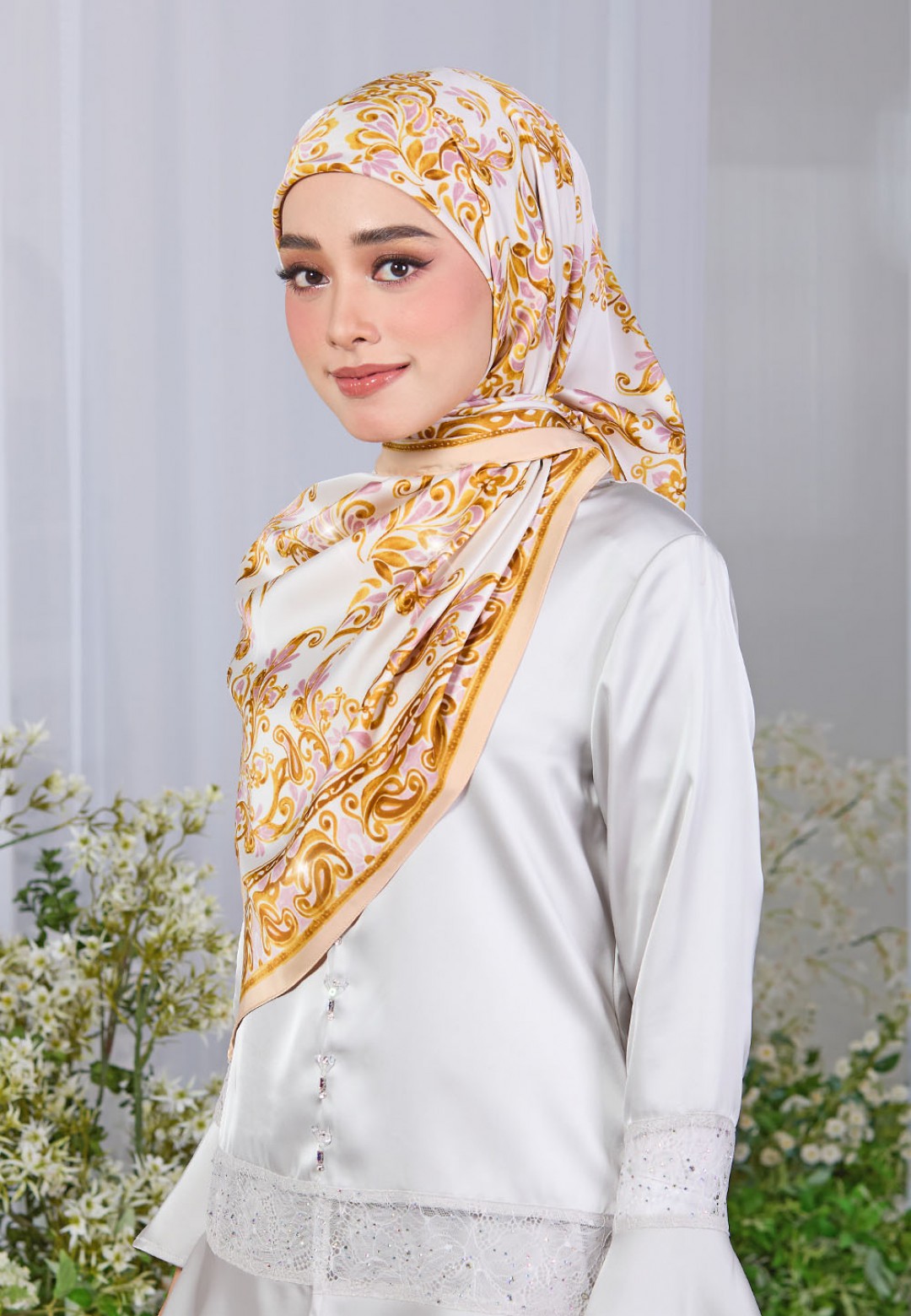 SQ LUXELILY PRINTED DIAMOND