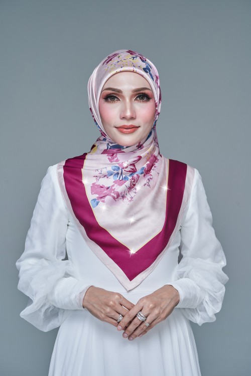 SQUARE JANE PRINTED DIAMOND 279