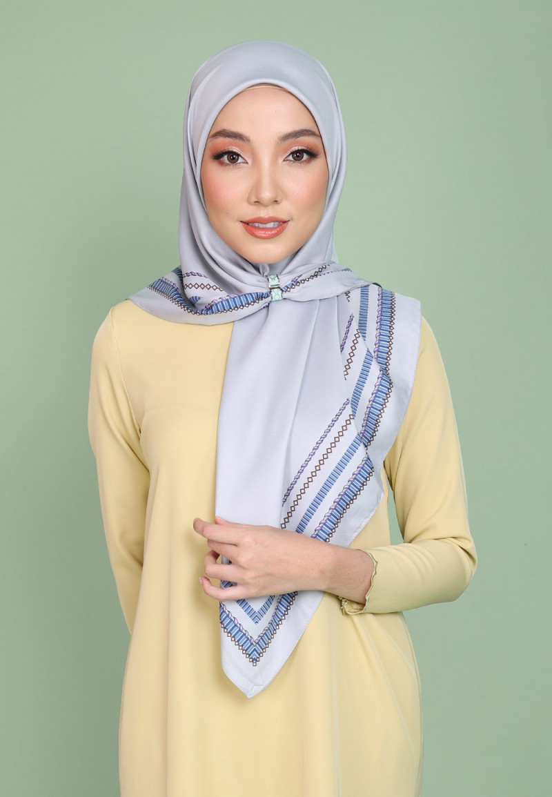 SQ HAZEL TWIST TWILL PTD 190