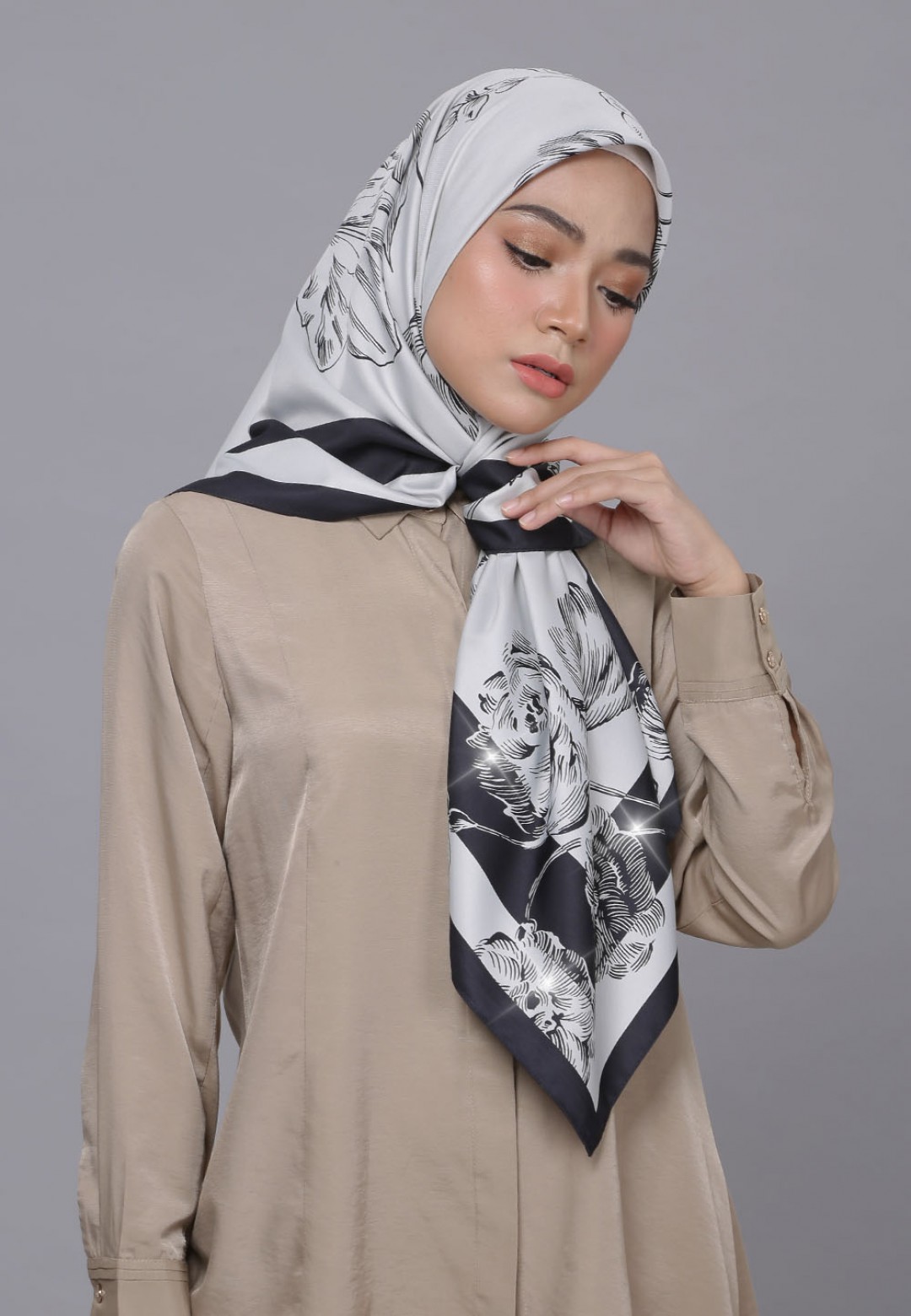SQ HATHAWAY TWILL PTD DIAMOND 289