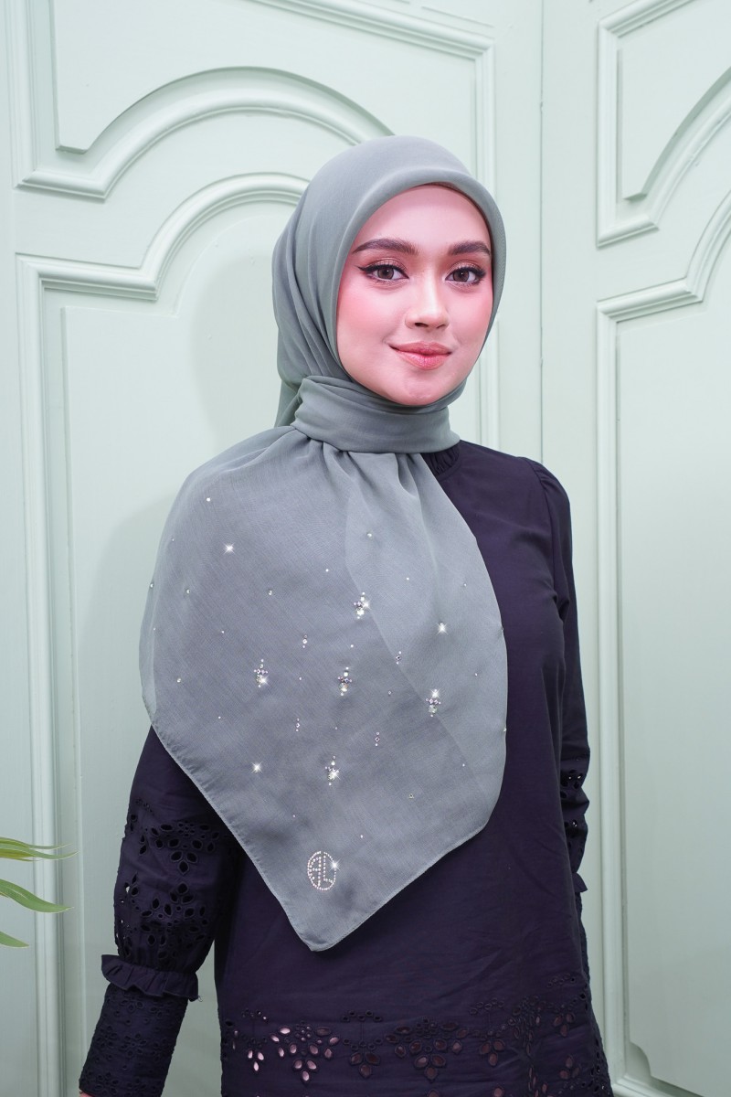 SQ QASEH VOILE PLAIN DIAMOND