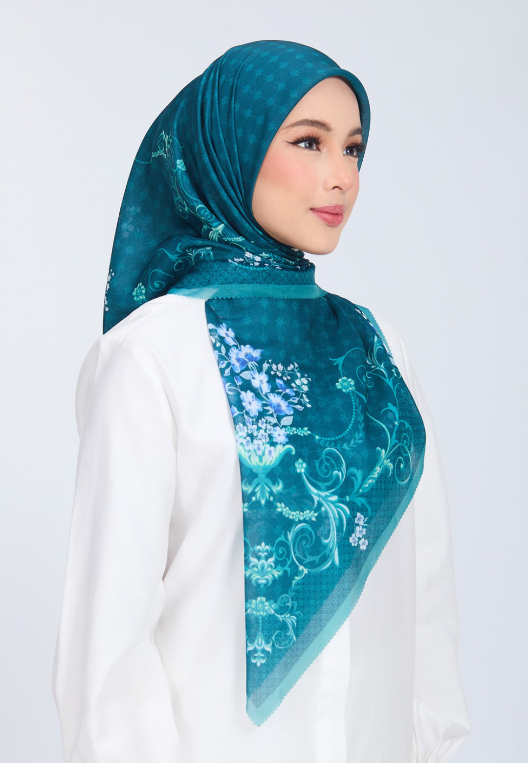 SQ FATYNE VOILE PRINTED LASERCUT