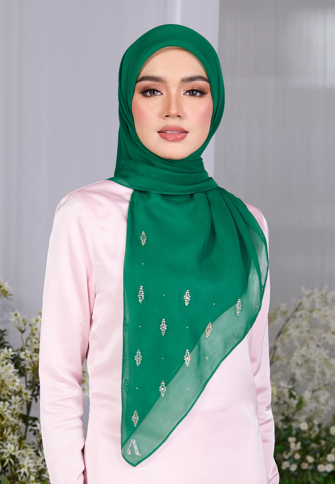 SQ DAZELLE VOILE PLAIN DIAMOND
