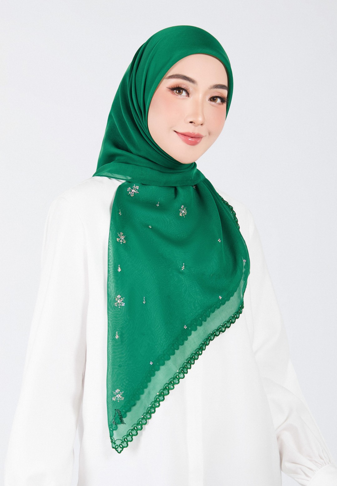 SQ ARIA GLEAM VOILE EMBROIDERY DIAMOND