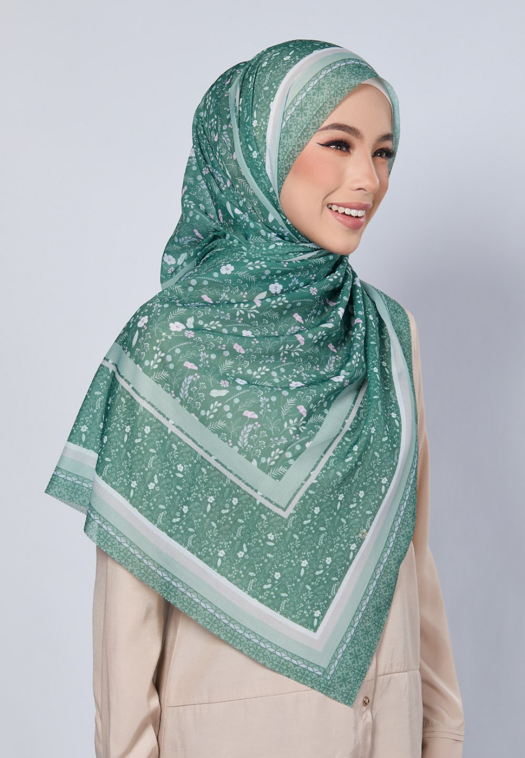 SHAWL LUNARIA VOILE LASERCUT