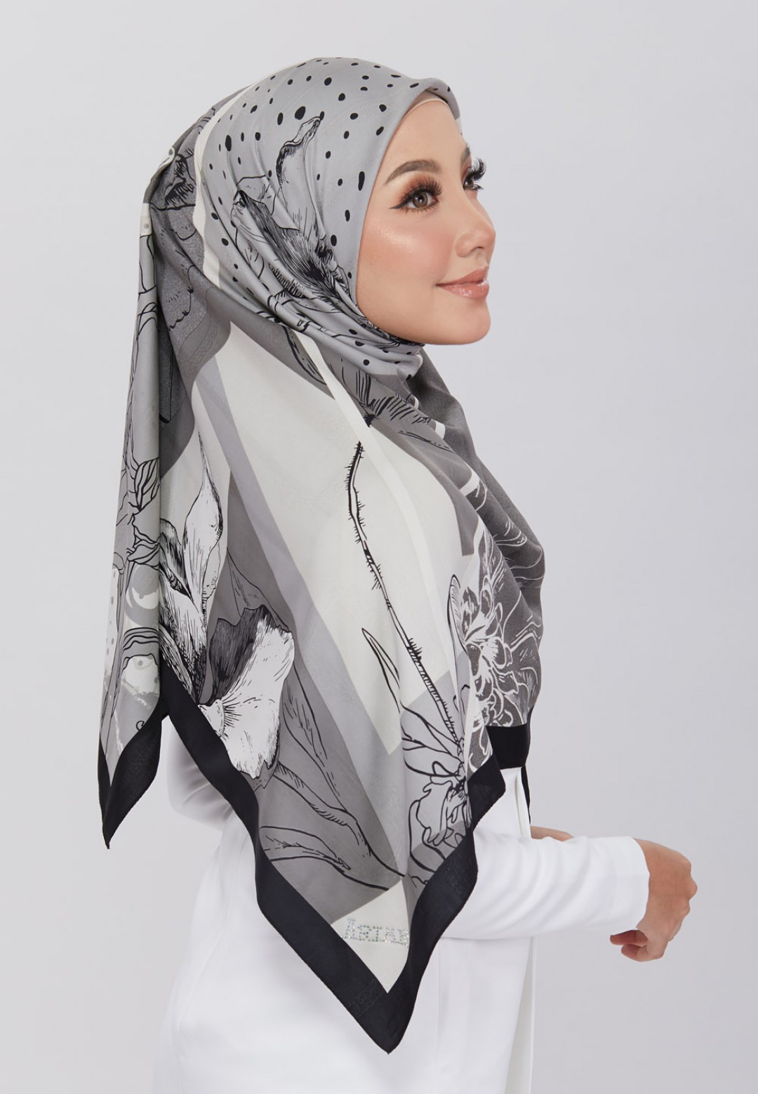 SQ ASTRAL JACQUARD TWILL PTD 199