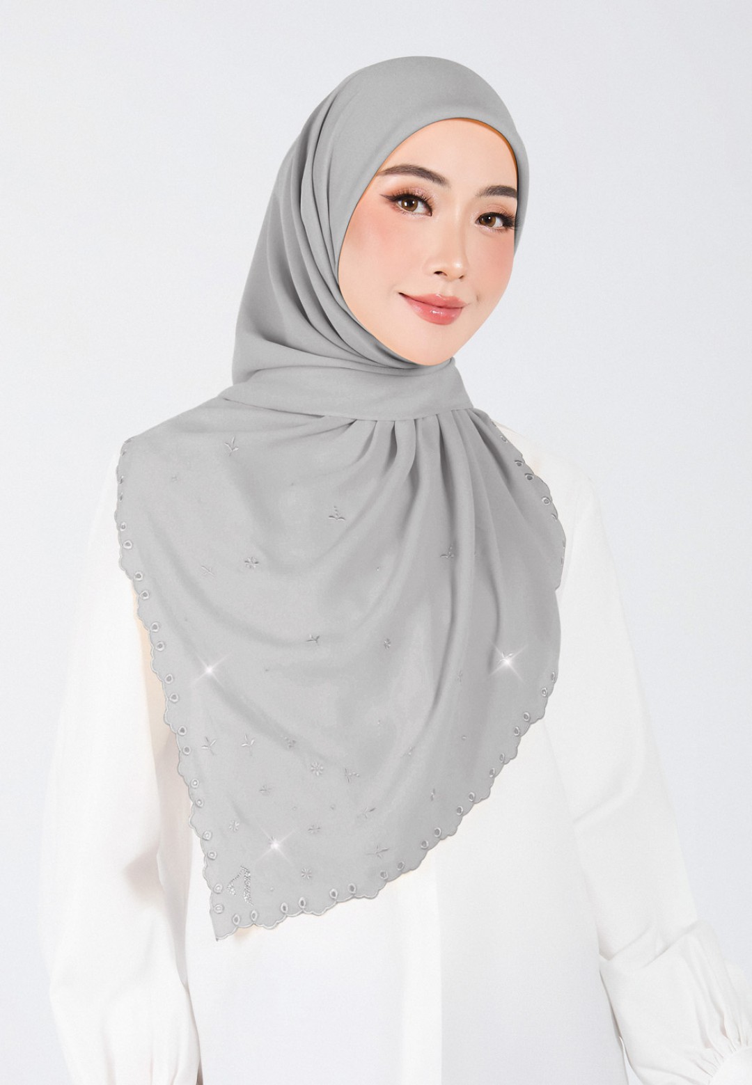 SQ ELYROSE PLAIN EMBROIDERY DIAMOND