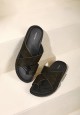 CRISS CROSS TOE SANDALS IN GREEN