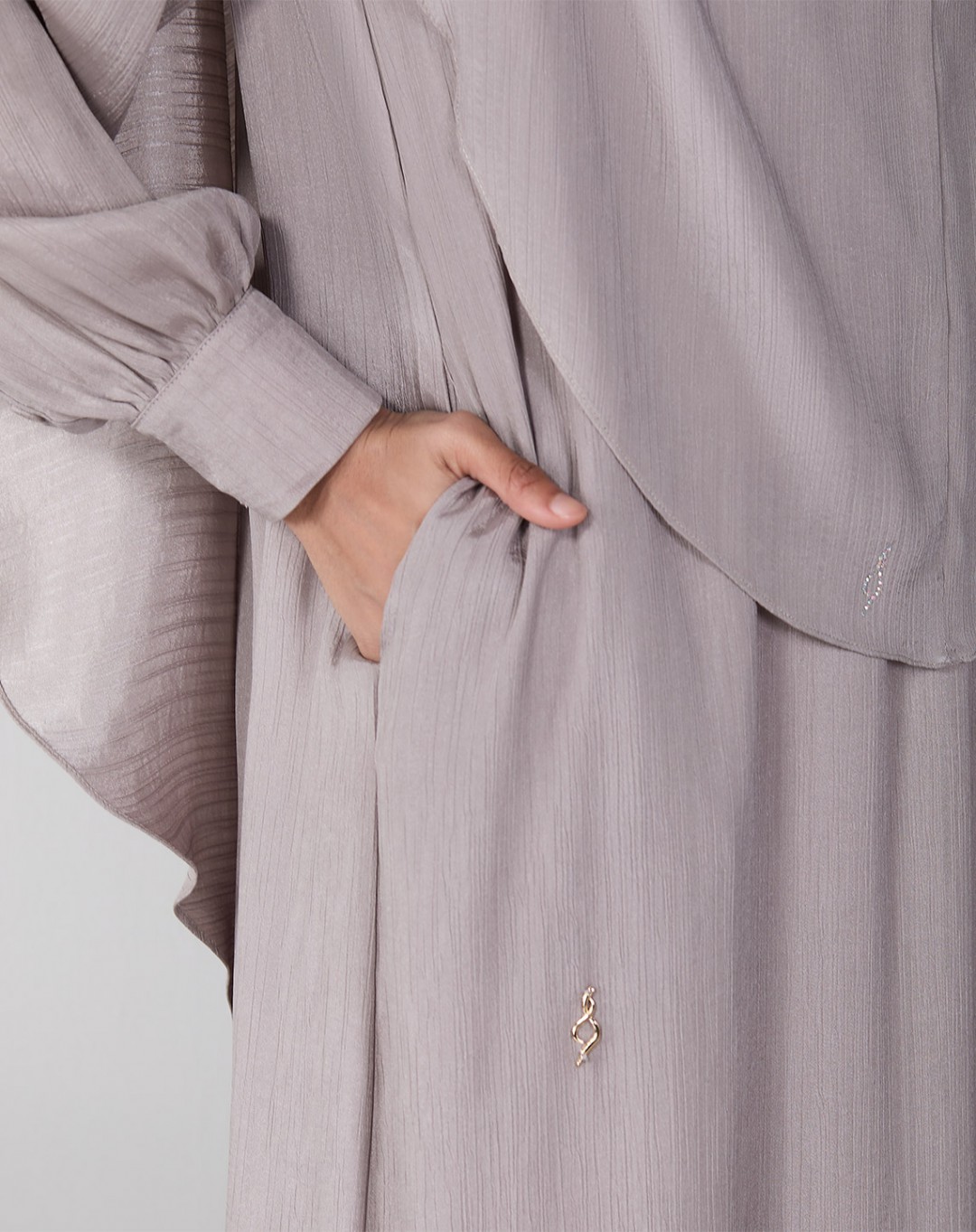 HASNAA JUBAH