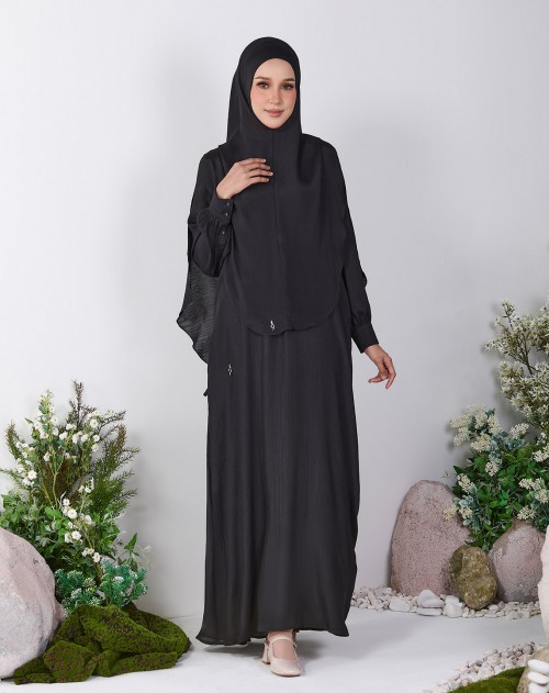 HASNAA JUBAH