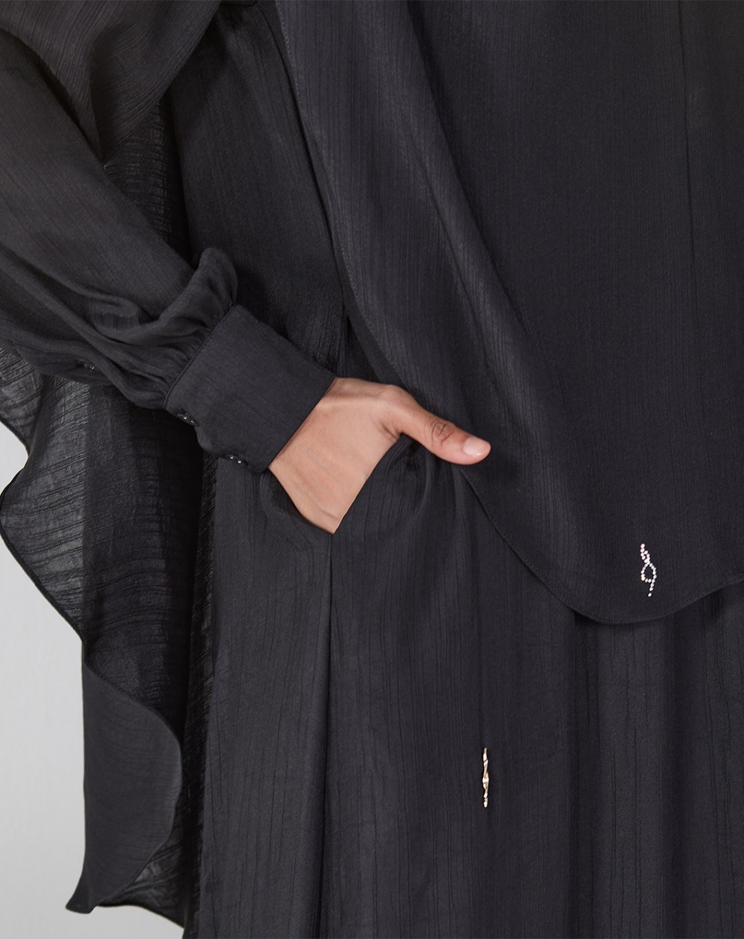 HASNAA JUBAH