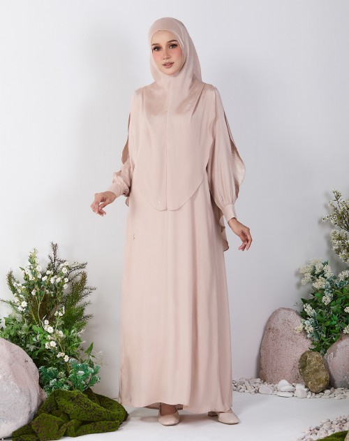 HASNAA JUBAH
