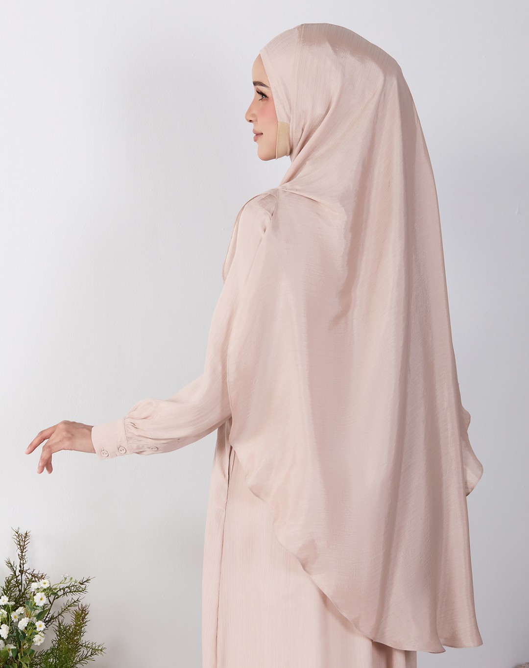 HASNAA JUBAH