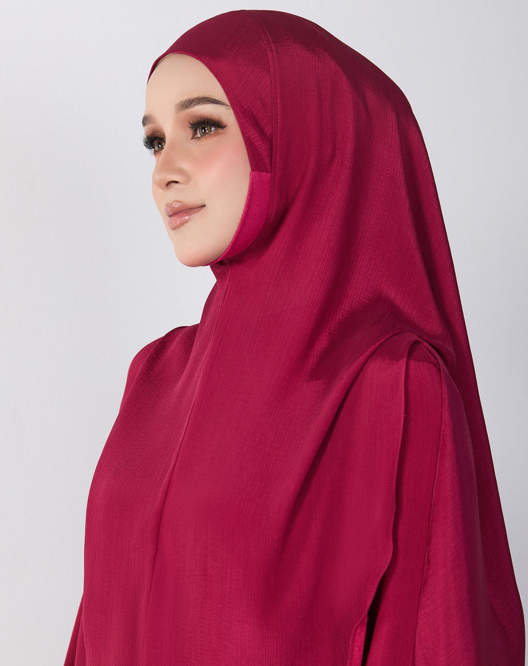 HASNAA JUBAH