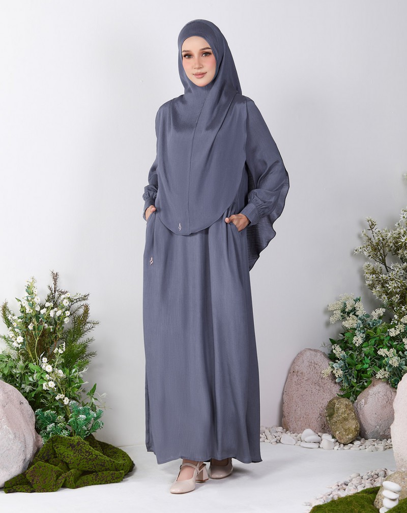HASNAA JUBAH